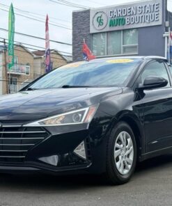 2020 Hyundai Elantra SE 6M