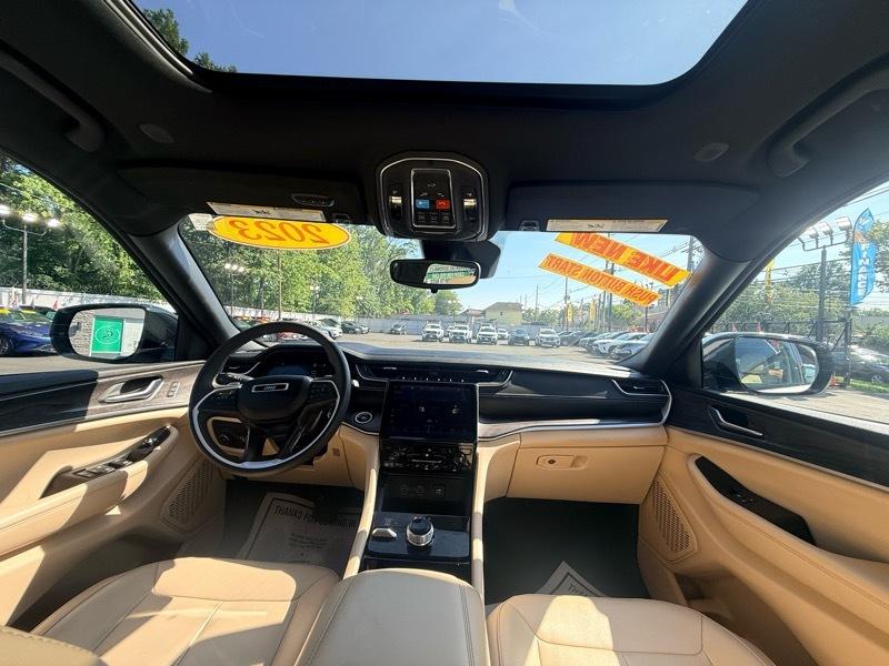 2023 Jeep Grand Cherokee L Limited 4WD - Imagen 20