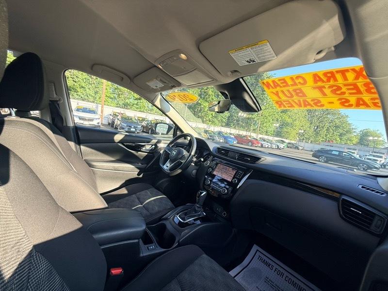 2019 Nissan Rogue Sport SL AWD - Imagen 16