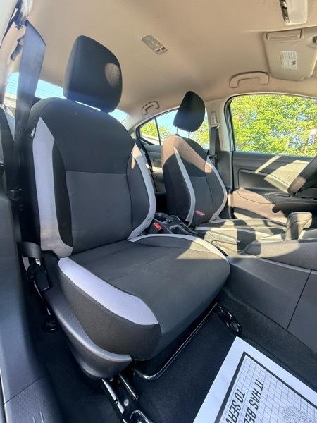 2025 Nissan Versa S CVT - Imagen 14